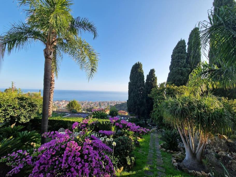 Le 4 Stagioni, Appartamento In Villa Bordighera Dış mekan fotoğraf